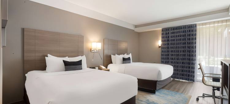 The Hub Middletown Red Bank, BW Signature Collection图片