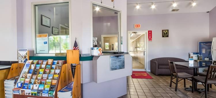 伊可洛吉酒店-利特尔克里克(Econo Lodge Little Creek)图片