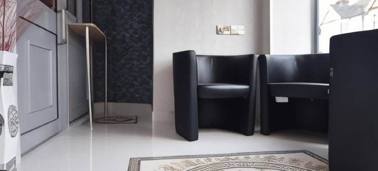 普瑞米尔豪华服务式公寓(PremierLux Serviced Apartments)图片