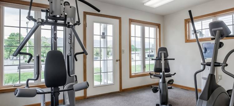 乔治湖凯艺酒店(Quality Inn Lake George)图片