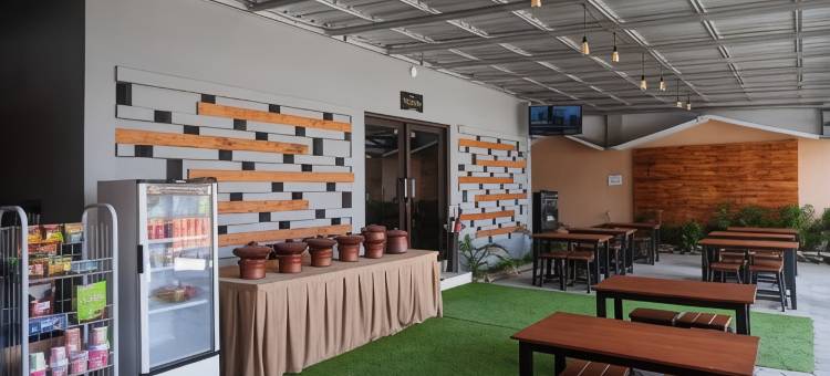 乌尔班维尤勒特法酒店培马朗(Urbanview Hotel l'Tefa Pemalang)图片