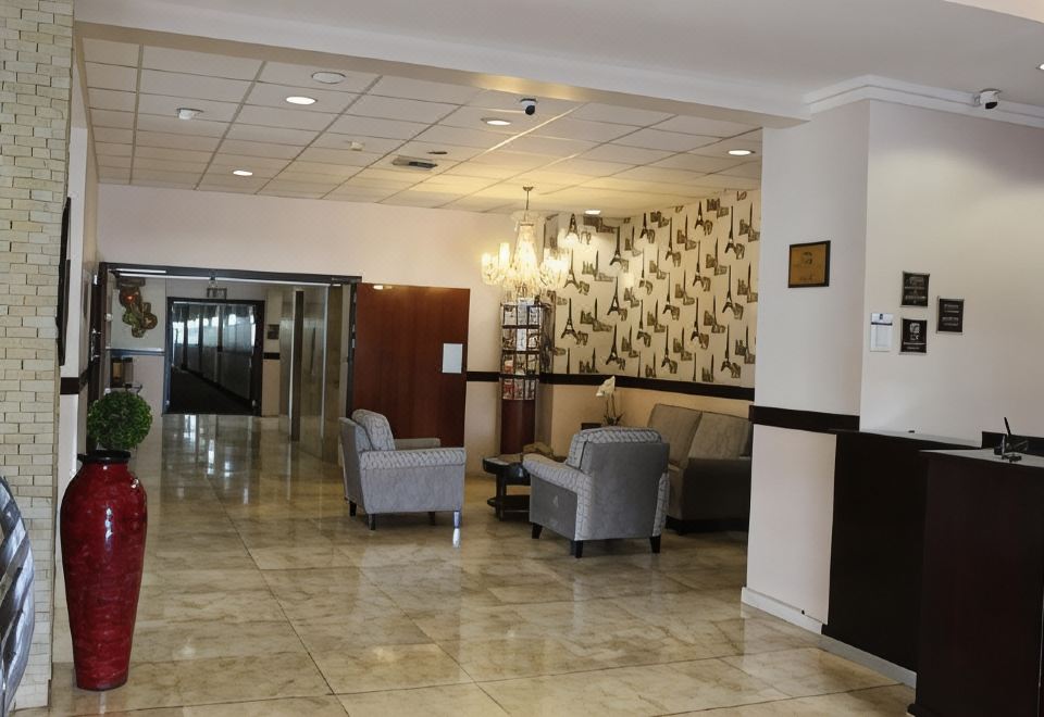 Hampshire Hotel - BallitoHotel Overview