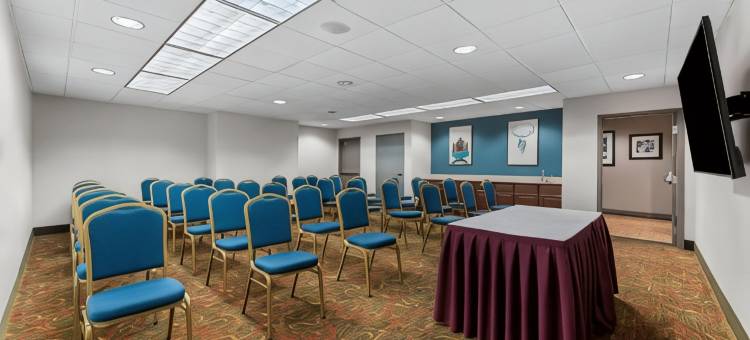 斯特劳兹堡波科诺斯欢朋酒店(Hampton Inn Stroudsburg/Poconos)图片