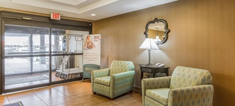 格兰德艾兰美茵斯坦套房酒店(MainStay Suites Grand Island)图片