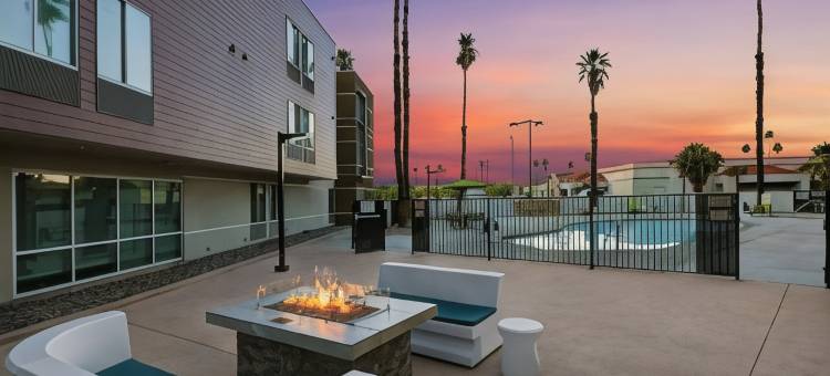 棕榈沙漠万豪SpringHill Suites酒店(SpringHill Suites Palm Desert)图片