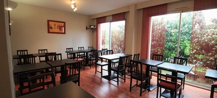 阿多尼斯里昂东酒店(Adonis Lyon Est Hôtel Artys)图片