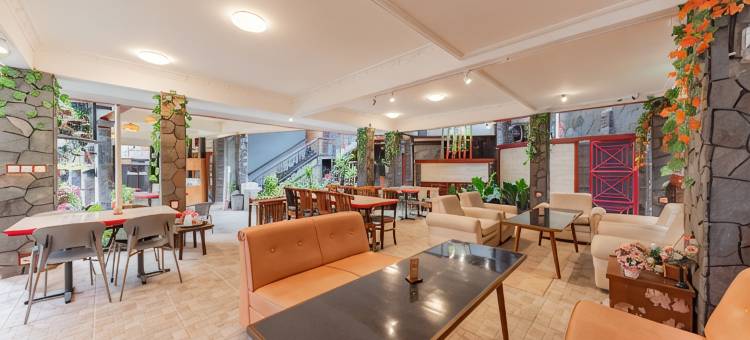 万隆苏里亚别墅城市景观酒店(Urbanview Hotel Villa Surya Bandung)图片