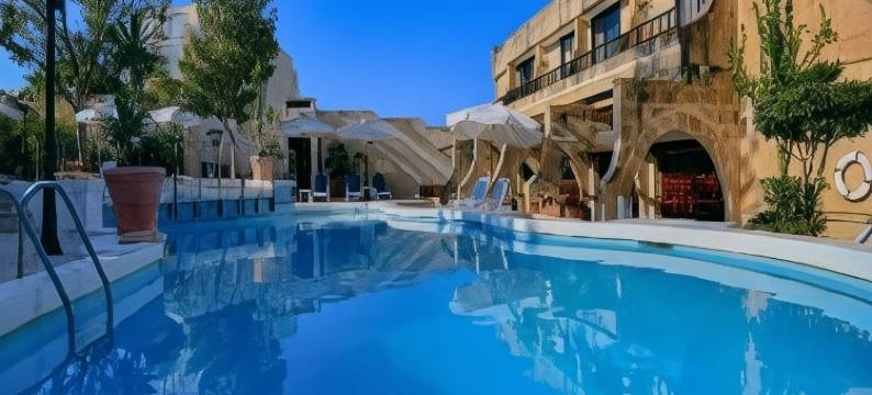 聚宝盆酒店(Cornucopia Hotel)图片