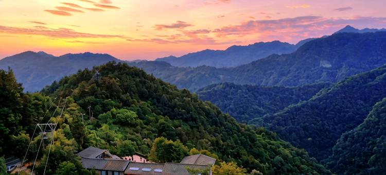 武当山福地居33号高山美宿图片