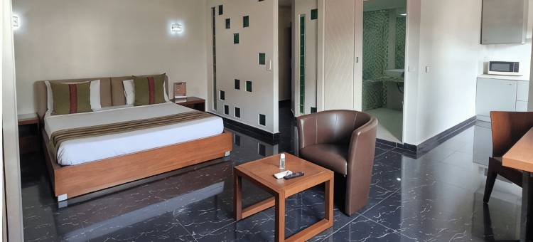 恩迪安布尔酒店与公寓(Le Ndiambour Hôtel et Résidence)图片