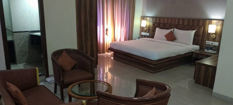 贝拉布尔ķ高级酒店(K Stars Belapur)图片