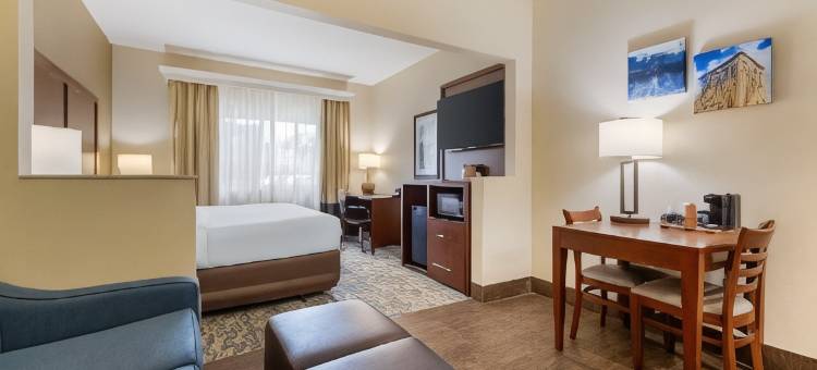 基兰舒适套房酒店(Comfort Suites Keeneland)图片