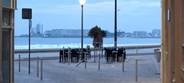 海滩酒店&美食酒庄(Hotel & Cantine de La Plage)图片