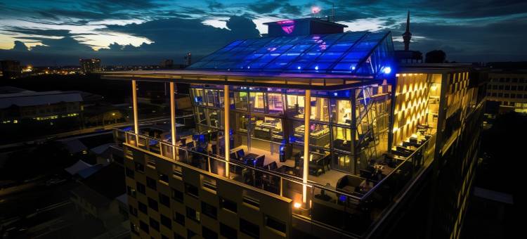 拉布安普安酒店(Hotel Labuan Point)图片