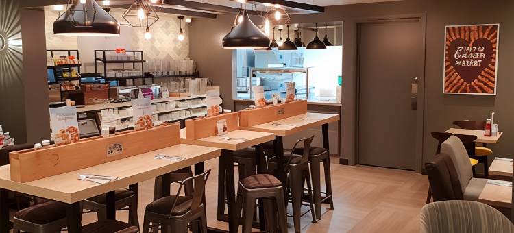 科贝特巷卡菲利普瑞米尔酒店(Premier Inn Caerphilly (Corbetts Lane))图片