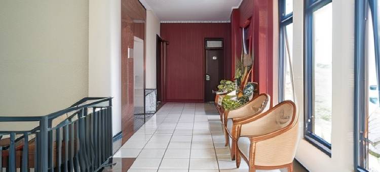 玛琅德科彭城市景观酒店 - 红门酒店集团(Urbanview Hotel de Kopen Malang by RedDoorz)图片