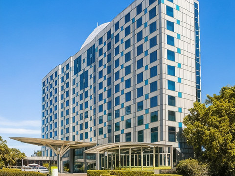 悉尼机场皇冠假日酒店