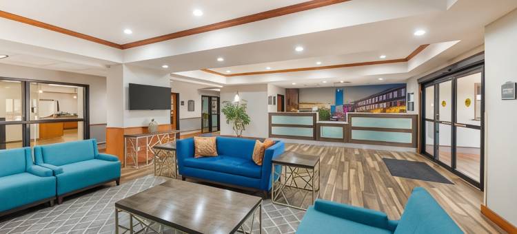 米德韦斯特城贝斯特韦斯特优质套房酒店(Best Western Plus Midwest City Inn  Suites)图片