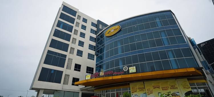 棉兰瓜拉纳穆机场热闹酒店(The Lively Hotel Kualanamu)图片