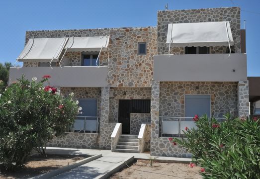 Blue Wave Hotel Overview