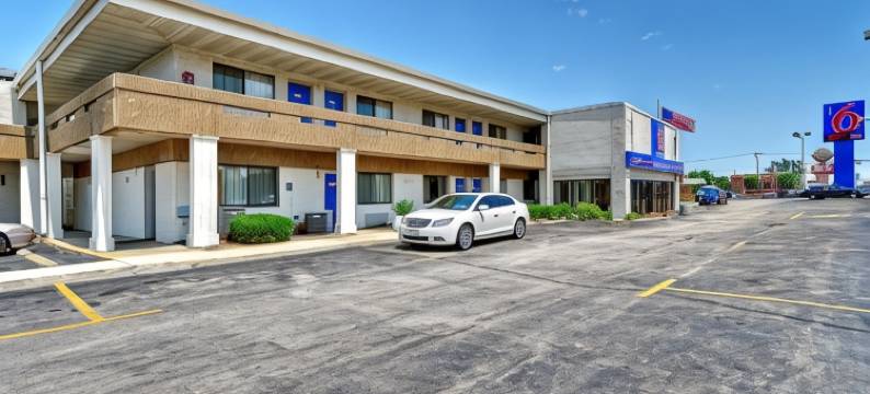 芝加哥西维拉公园6 号汽车旅馆(Motel 6 Villa Park, IL - Chicago West)图片