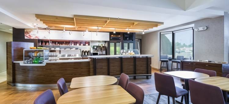 落基山万怡酒店(Courtyard Rocky Mount)图片