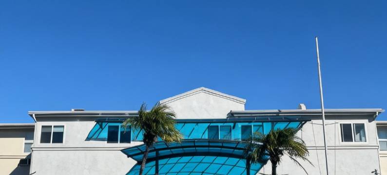 圣迭戈机场华美达酒店(Ramada by Wyndham San Diego Airport)图片