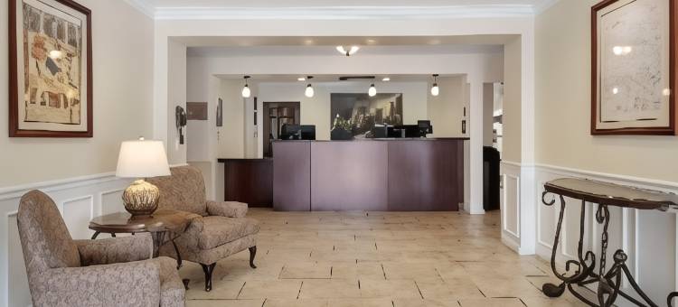 萨利纳斯蒙特利贝斯特韦斯特酒店(Best Western Salinas Monterey Hotel)图片