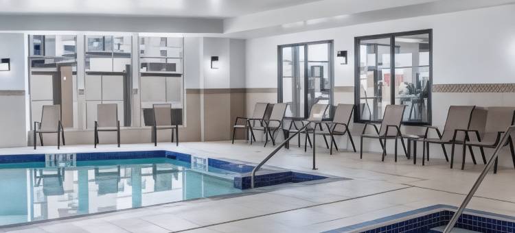 埃德蒙顿西区万怡酒店(Courtyard Edmonton West)图片