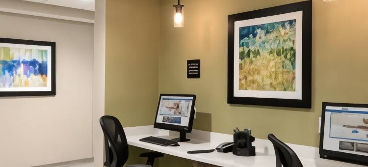 巴尔的摩湾景校园欢朋酒店(Hampton Inn Baltimore/Bayview Campus)图片