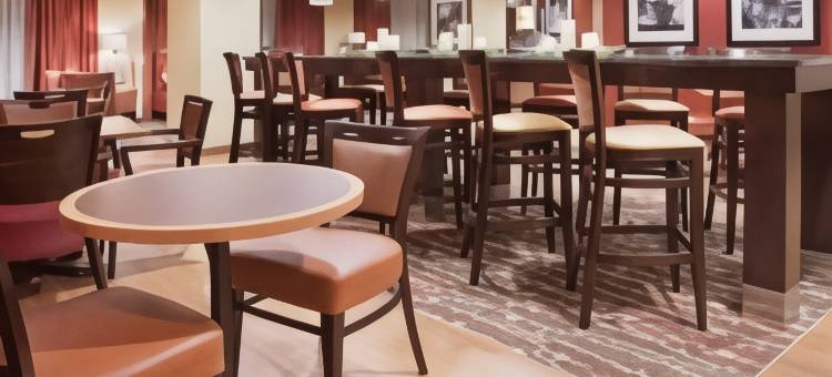 诺克斯维尔西锡达布拉夫欢朋酒店(Hampton Inn Knoxville-West at Cedar Bluff)图片