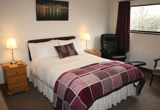 Ken-Mar House Bed and Breakfast Hotel Overview