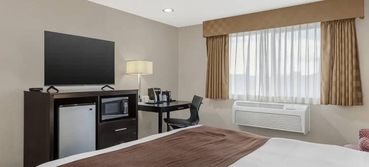 门罗贝斯特韦斯特酒店(Best Western Sky Valley Inn)图片