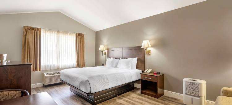 希特鲁斯希尔斯会议中心凯艺酒店(Quality Inn Conference Center at Citrus Hills)图片