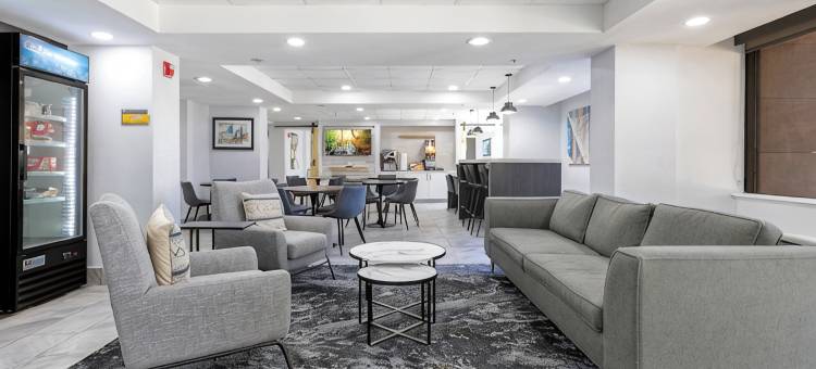 杰克逊维尔蔓达林拉昆塔温德姆套房酒店(La Quinta Inn & Suites by Wyndham Jacksonville Mandarin)图片