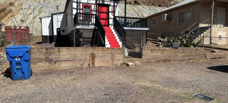 红门比斯比小屋/山景住宿(Red Door Bungalow Bisbee / Mountain Views Stay)图片