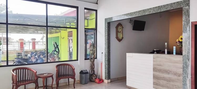 Reddoorz @ Hotel Bersaudara Bungo图片