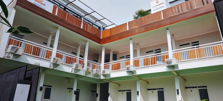 马塔兰Lombok RSUD附近Koolkost伊斯兰教酒店(Koolkost Syariah near RSUD Mataram Lombok)图片