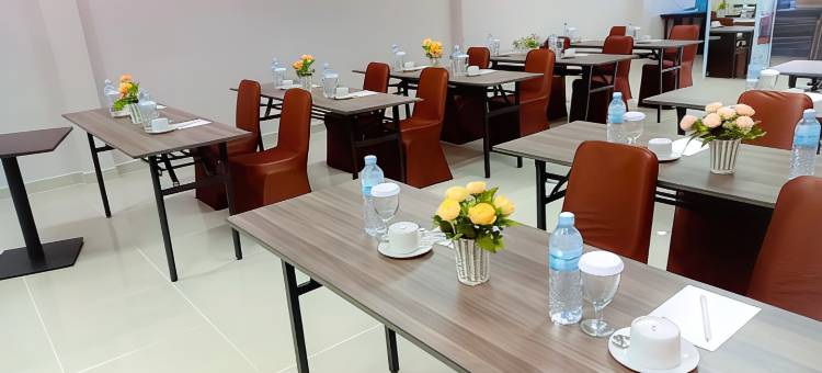 OYO1298德里拉伊斯兰酒店(OYO 1298 D'lira Syariah Hotel)图片