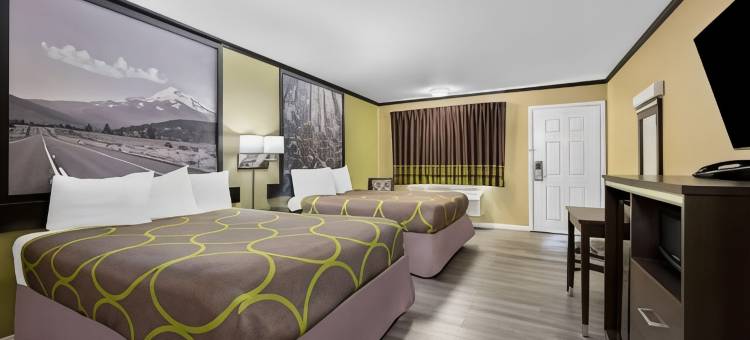 克雷申特城温德姆速8酒店(Super 8 by Wyndham Crescent City)图片