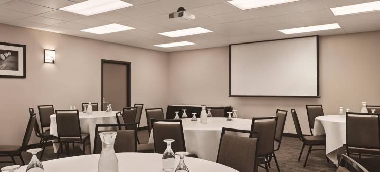 丽笙乡村套房酒店-明尼苏达州伍德伯里(Country Inn & Suites by Radisson, Woodbury, MN)图片