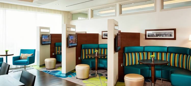 阿伯丁机场万怡酒店(Courtyard Aberdeen Airport)图片