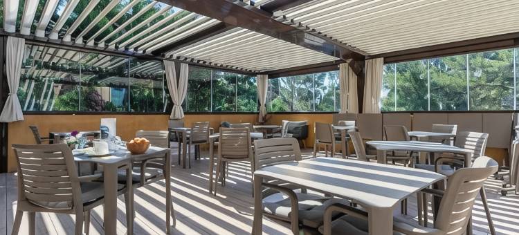 里克特海滨酒店(Hôtel Corniche du Liouquet)图片