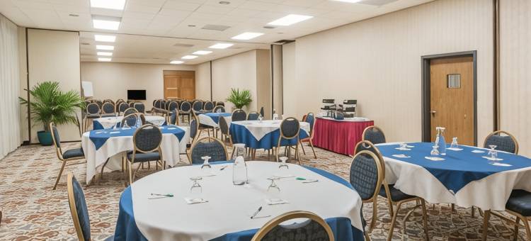 威廉斯堡布希花园区温德姆花园酒店(Wyndham Garden Williamsburg Busch Gardens Area)图片