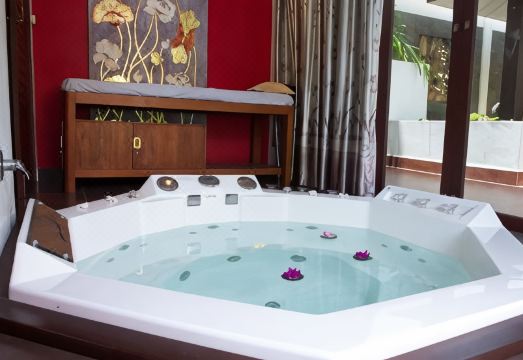 The Orchid Beach Resort @ VIP Chain Resort Hotel Overview