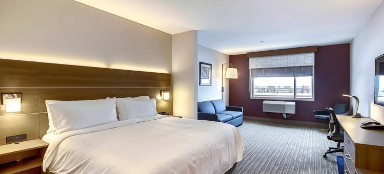 卡尔加里机场小道东北智选假日套房酒店(Holiday Inn Express & Suites Calgary Airport Trail NE)图片