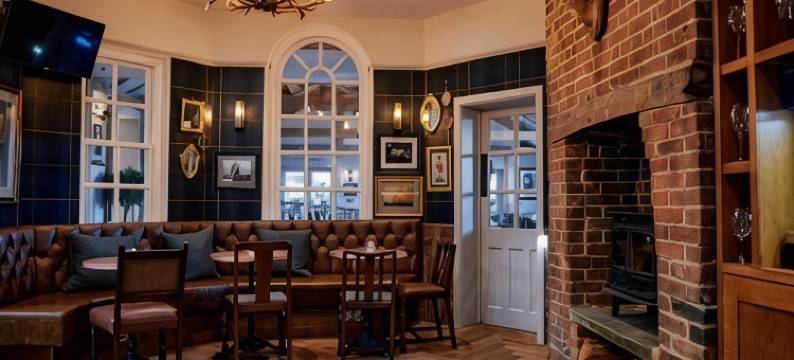 野兔和猎犬酒店(Hare and Hounds Newbury)图片