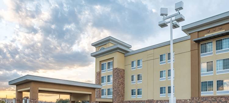 哈蒂斯堡-I-59拉昆塔温德姆套房酒店(La Quinta Inn & Suites by Wyndham Hattiesburg - I-59)图片