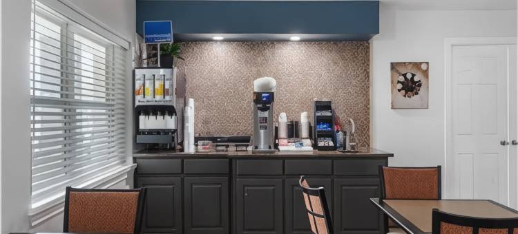 坎顿贝斯特韦斯特酒店(Best Western Canton Inn)图片