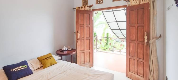 Hotel O 特里斯纳斯拉巴度假村民宿及餐厅(Urbanview Hotel Trisna Srabah)图片